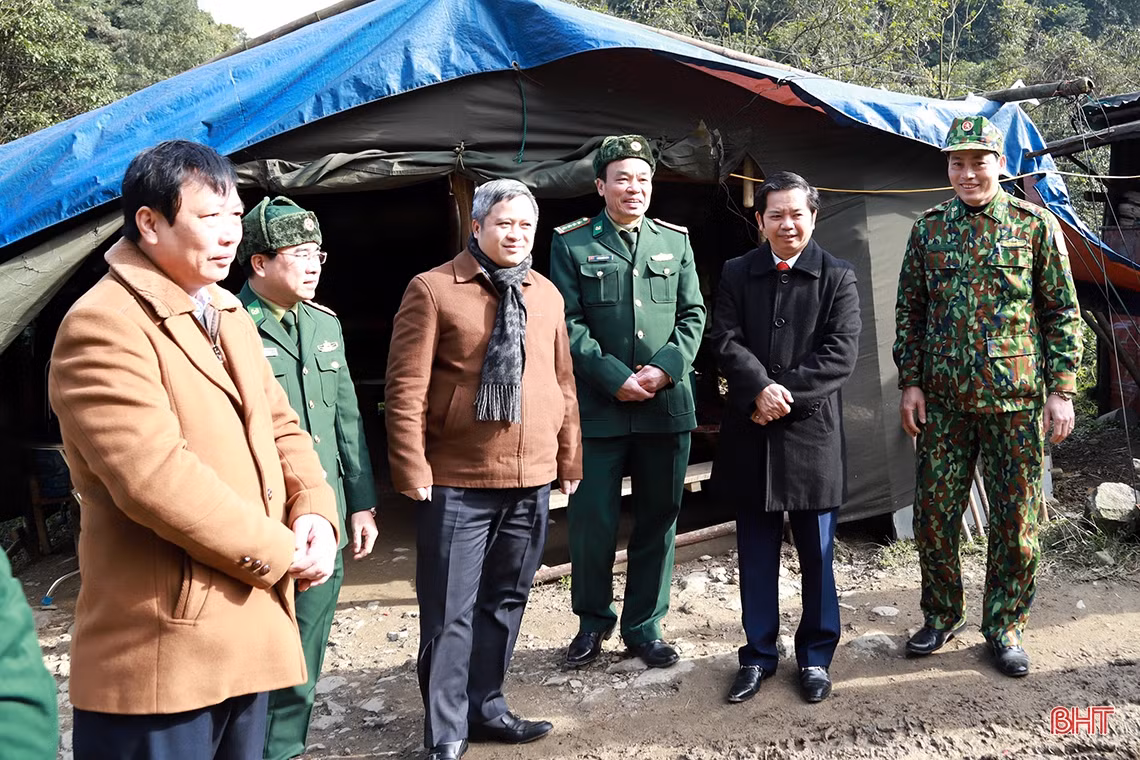 Tập trung tháo gỡ khó khăn, thu hút đầu tư vào KKT Cầu Treo - Hà Tĩnh