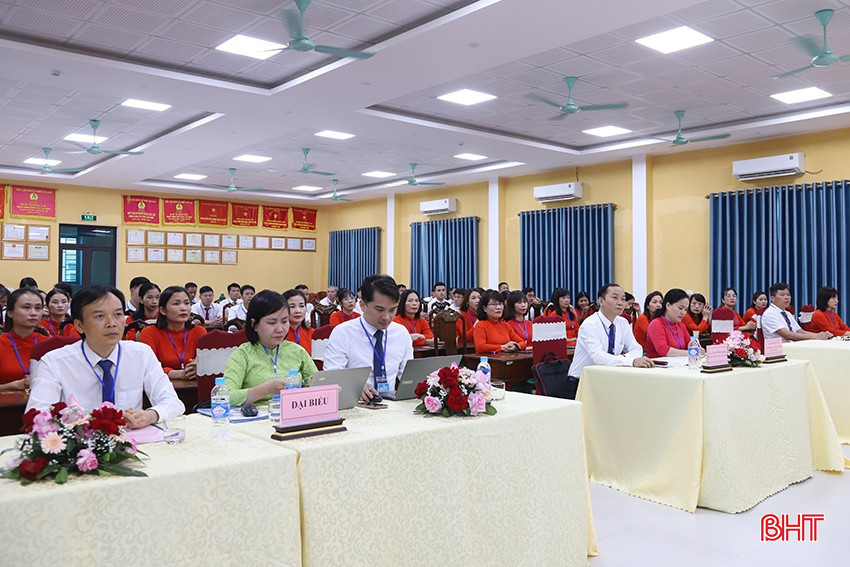Đại biểu tham dự đại hội. bqbht_br_1.jpg