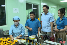 Công nhân, người lao động Hà Tĩnh tiên phong bước vào kỷ nguyên mới
