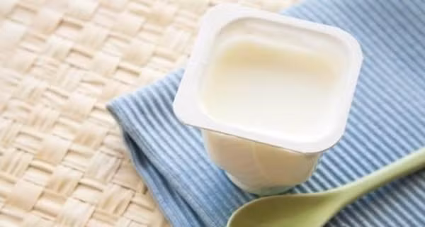 Vi khuẩn A12 được tìm thấy trong sữa chua. Ảnh: Brio.