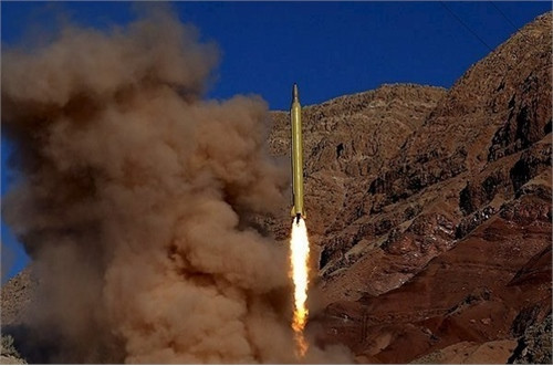 Iran tuyên bố thử thành công tên lửa đạn đạo ảnh 1