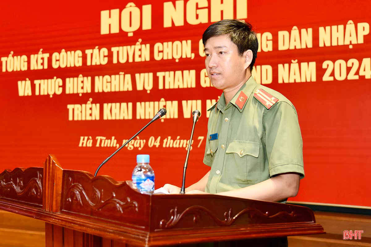 Trung tá Trần Quang Đạt - Trưởng Công an huyện Vũ Quang tham luận: Hiệu quả phương châm tuyển người nào chắc người đó trên địa bàn miền núi, giáp biên giới.