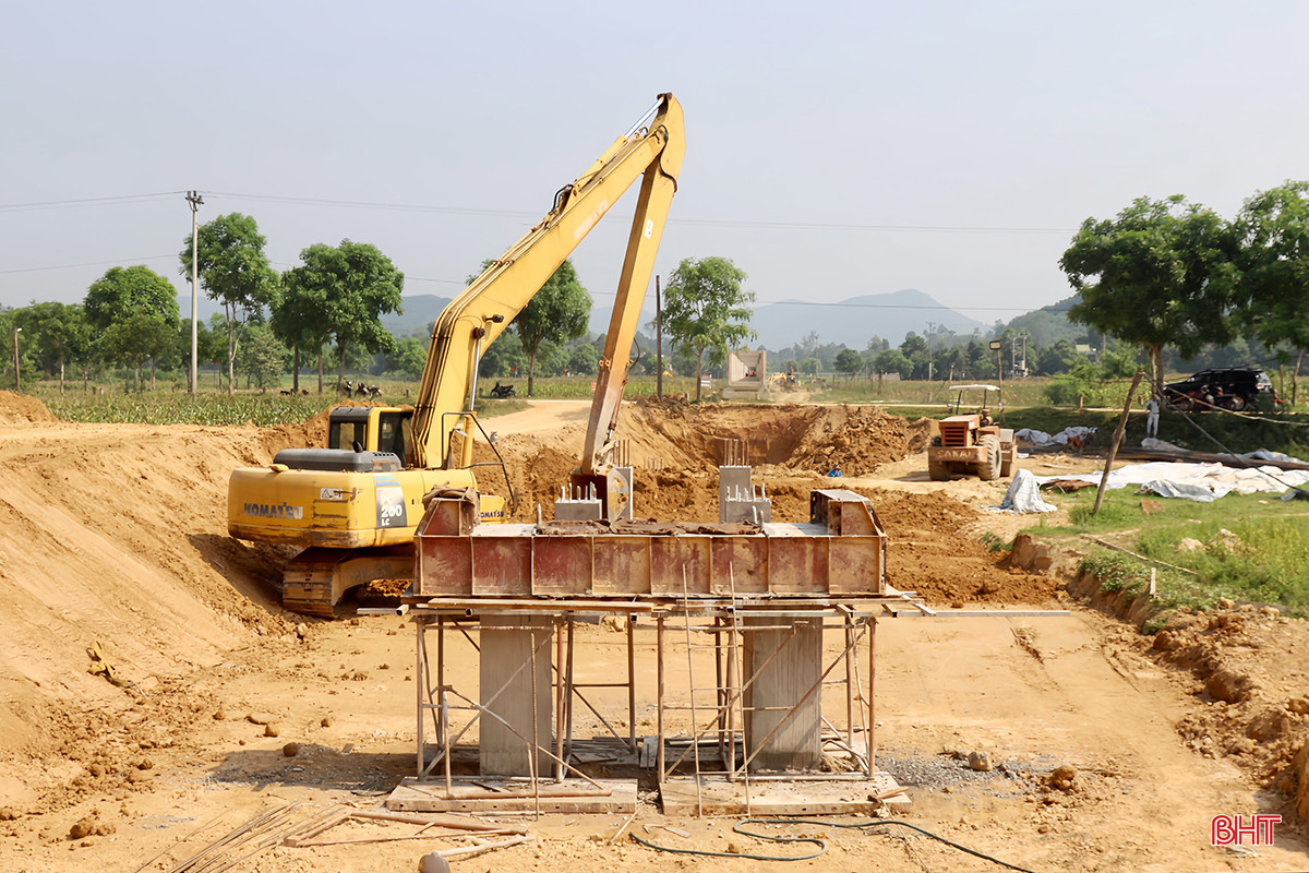 z5389852923610_6ec99313a947187f28ae5a9ec2fd9cd7 copy.jpg