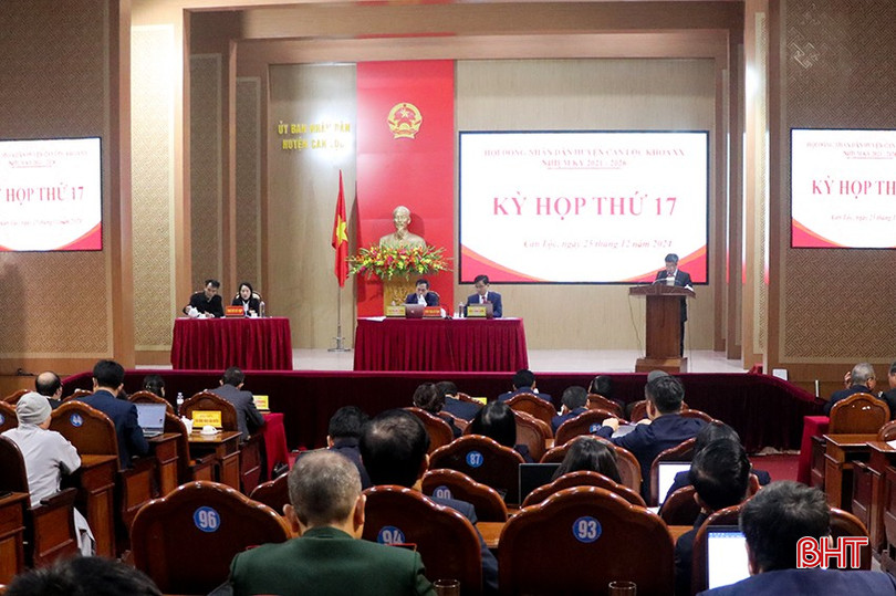 Toàn cảnh kỳ họp.