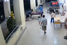 Cảnh sát giao thông hỗ trợ cứu bé gái nguy kịch