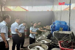 Triệt phá đường dây sản xuất bia hơi giả nhãn hiệu