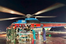 Đưa bệnh nhân nhồi máu cơ tim cấp bằng trực thăng về đất liền điều trị