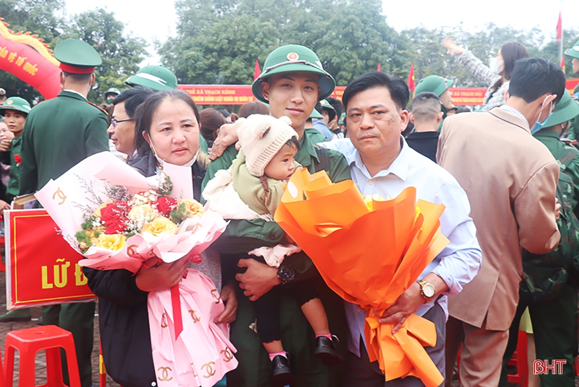 Xúc động và tự hào ngày lên đường nhập ngũ