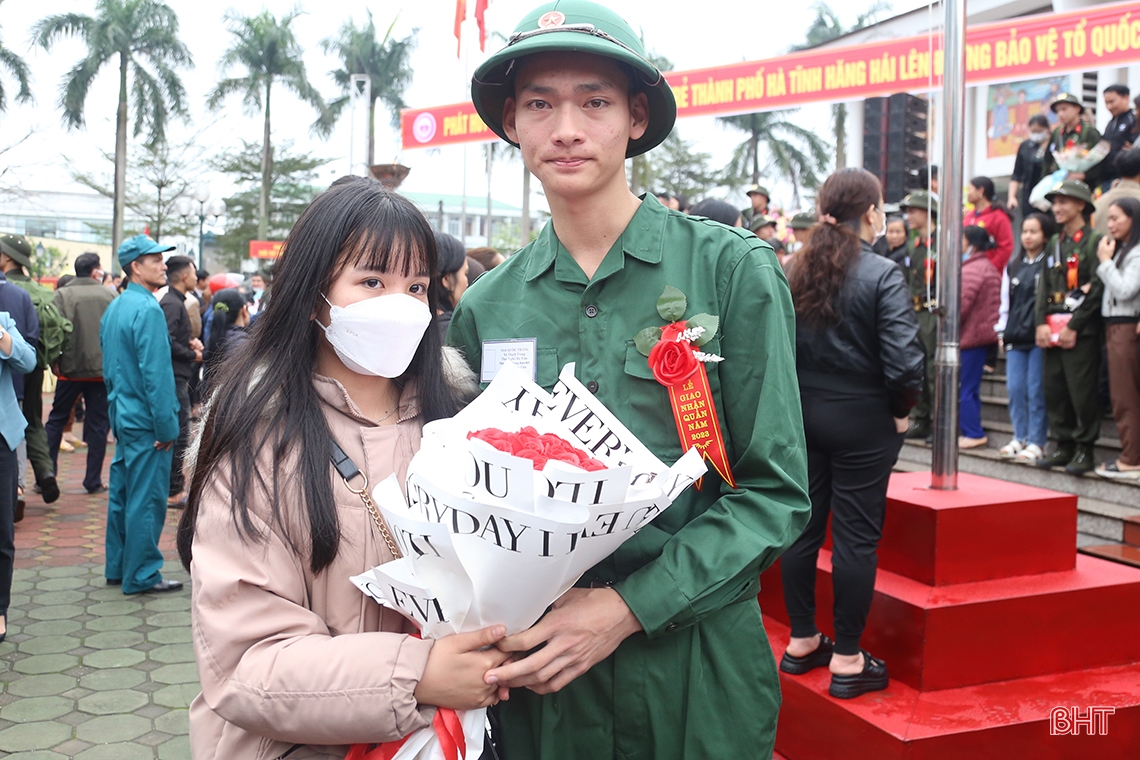 Xúc động và tự hào ngày lên đường nhập ngũ