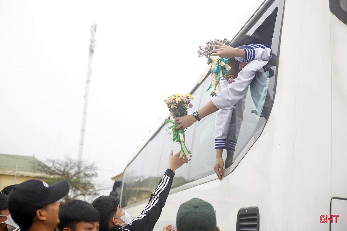Xúc động và tự hào ngày lên đường nhập ngũ