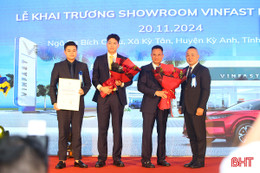 Khai trương showroom VinFast Hà Tĩnh 2