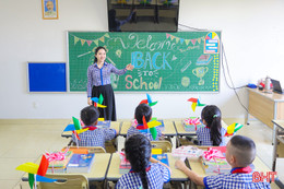 Trường Albert Einstein tuyển dụng 4 giáo viên