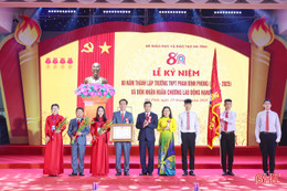 Trường THPT Phan Đình Phùng long trọng kỷ niệm 80 năm thành lập