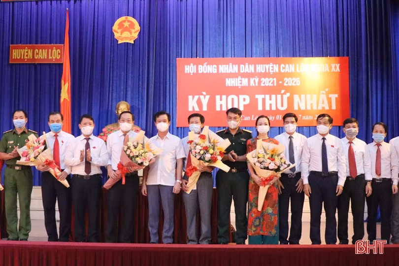 Ông Nguyễn Như Dũng được bầu giữ chức Chủ tịch HĐND huyện Can Lộc nhiệm kỳ 2021 - 2026