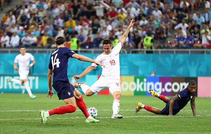 Mbappe hóa tội đồ, Pháp bị loại ở vòng 1/8