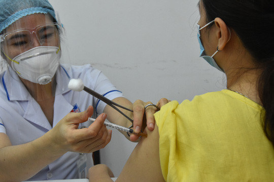 10 việc cần làm trước tiêm vắc xin COVID-19