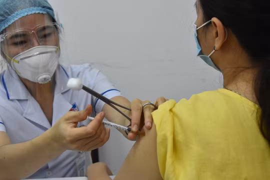10 việc cần làm trước tiêm vắc xin COVID-19
