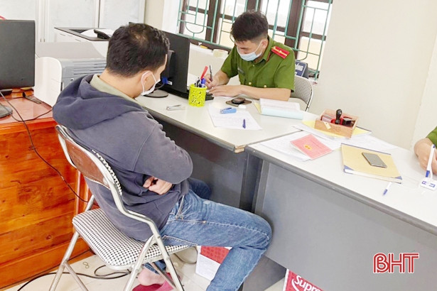 Cắt tóc chui” giữa mùa dịch, chủ quán ở Nghi Xuân bị phạt 5 triệu đồng