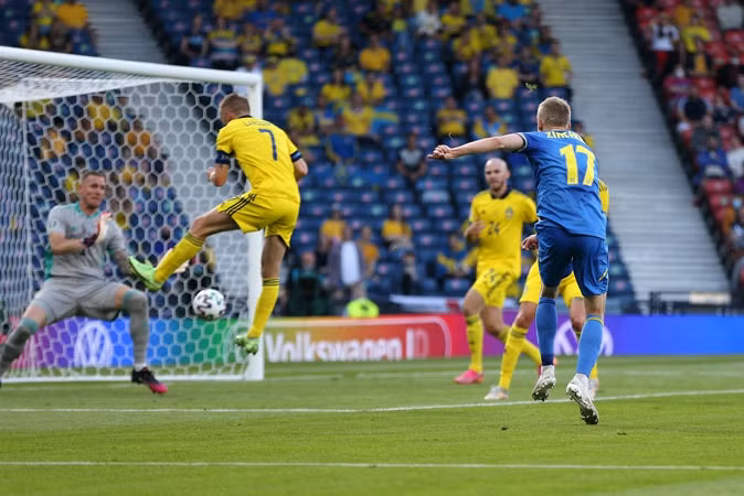 Kết quả Trung Quốc 3-2 Việt Nam: Phút bù giờ oan nghiệt! ảnh 8 Kết quả Trung Quốc 3-2 Việt Nam: Phút bù giờ oan nghiệt!