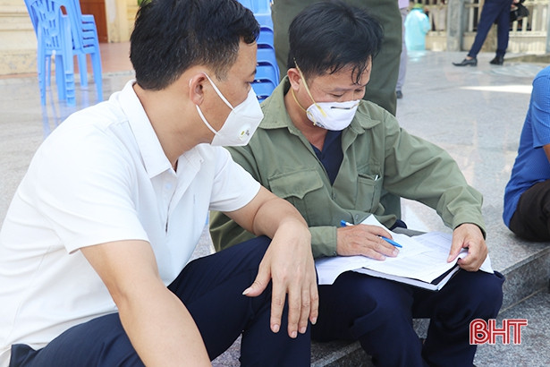 Thạch Hà yêu cầu tổ Covid cộng đồng vận động người dân khai báo trung thực