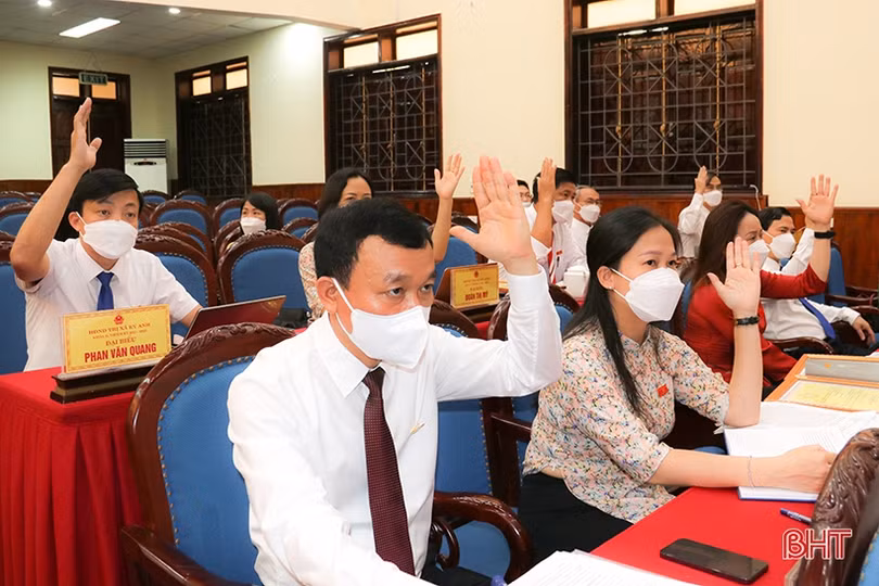 Thị xã Kỳ Anh kiện toàn các chức danh chủ chốt HĐND, UBND