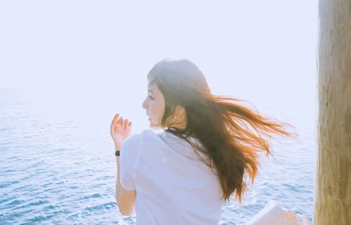 Thay vì quá lo lắng cho tương lai, hãy sống vui vẻ và tận hưởng từng khoảnh khắc của hiện tại