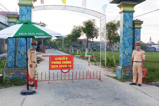 Trưa nay, Hà Tĩnh ghi nhận thêm 6 ca mắc Covid-19 cùng ở Thạch Hà