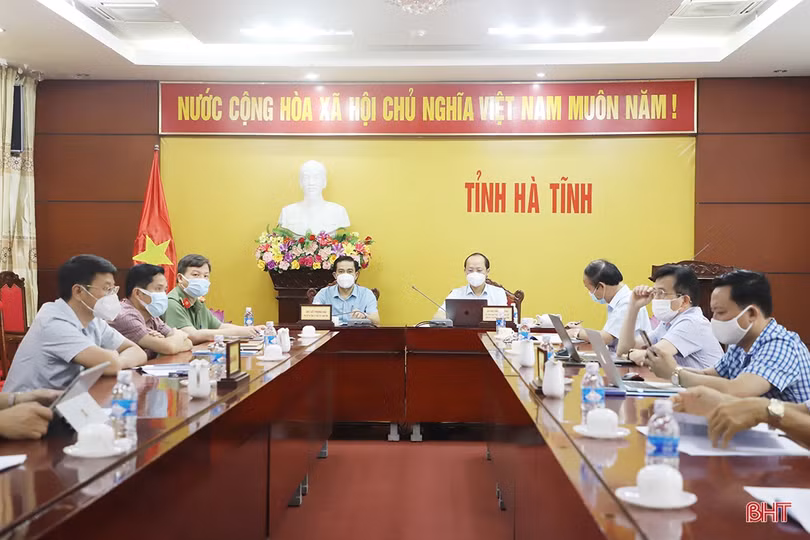 Hà Tĩnh tham gia hội nghị trực tuyến của Chính phủ nhằm gỡ vướng thi công cao tốc Bắc - Nam