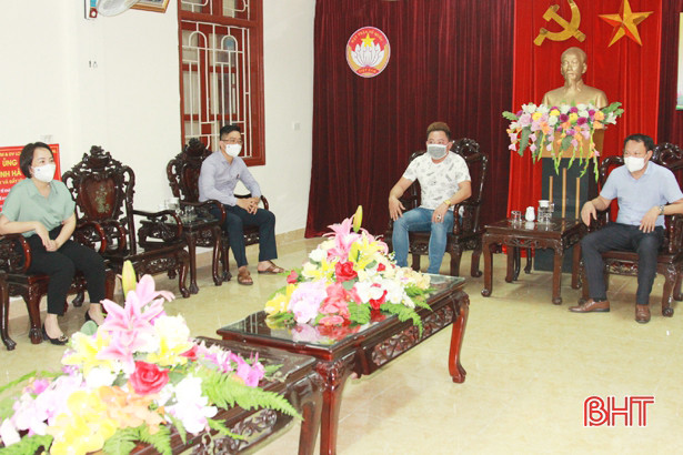 Doanh nghiệp ở Bình Dương hỗ trợ Hà Tĩnh gần 1,4 tỷ đồng phục vụ phòng, chống dịch