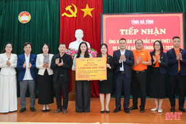 Các doanh nghiệp hỗ trợ Hà Tĩnh 1,5 tỷ đồng khắc phục hậu quả thiên tai
