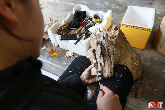 Về “thủ phủ” chế tác trầm hương Hà Tĩnh dịp sôi động nhất năm