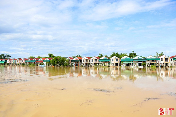 Nhà tránh lũ thôn Tiền Phong phát huy hiệu quả khi nước sông La dâng cao