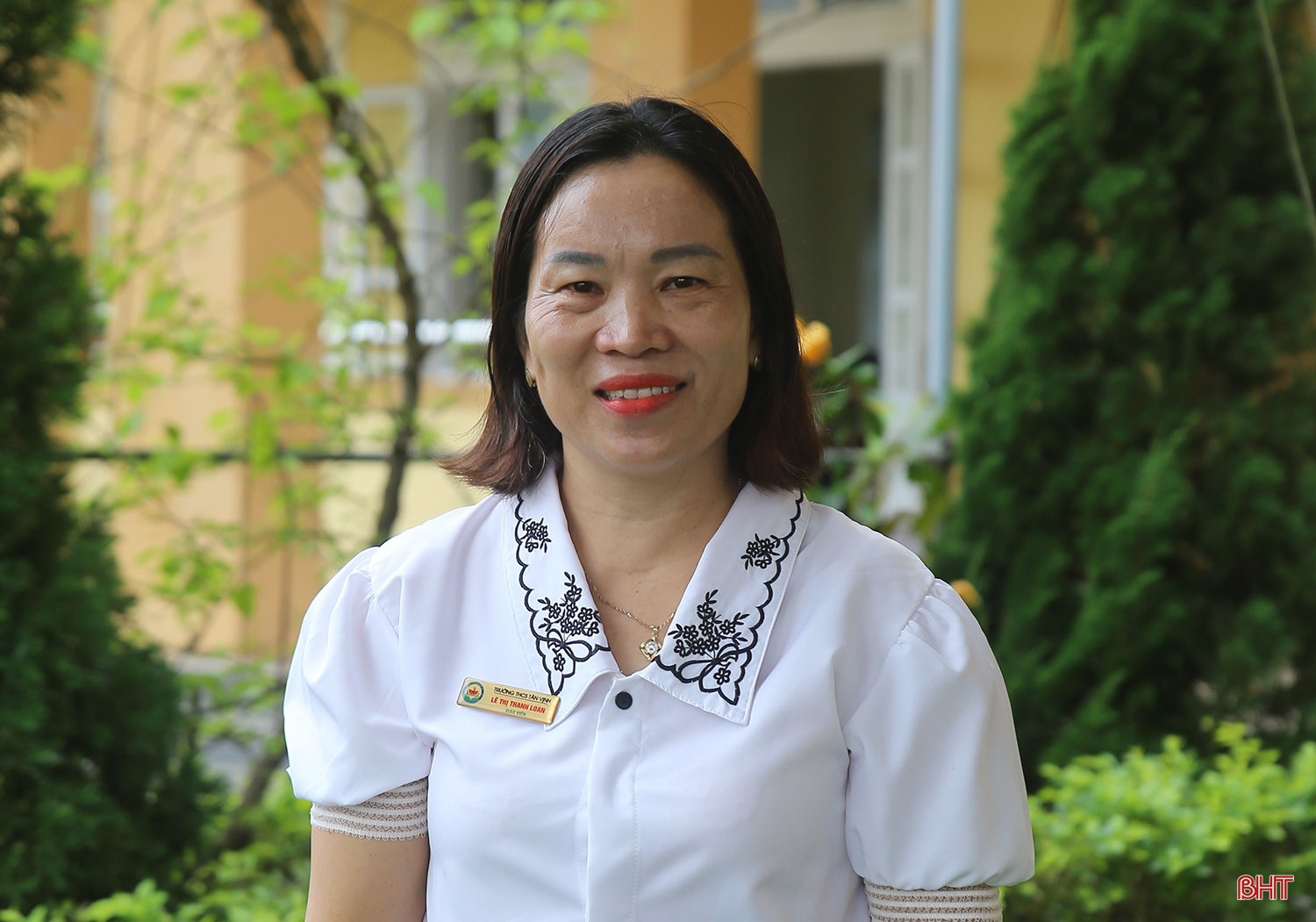 Vinh quang sứ mệnh “trồng người” (bài 2): “Người mẹ” của học sinh ở những vùng khó khăn