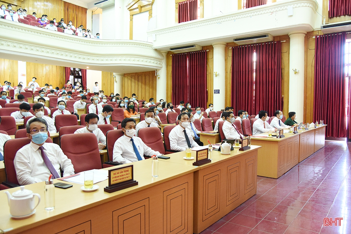 Hà Tĩnh tiếp tục triển khai nghiêm túc, hiệu quả Nghị quyết Trung ương 4 gắn với Chỉ thị 05 của Bộ Chính trị