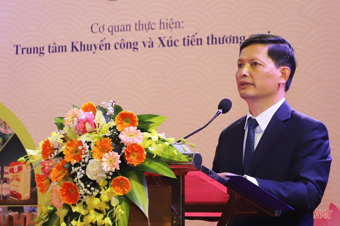 Khai mạc Hội chợ sản phẩm OCOP và đặc sản Hà Tĩnh năm 2022