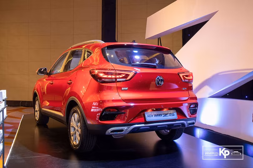 MG ZS 2021 nâng cấp ra mắt Việt Nam, giá từ 569 triệu đồng