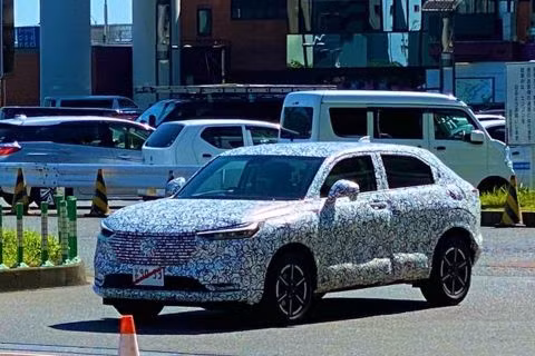 Honda HR-V 2021 dự kiến ra mắt vào tháng 4