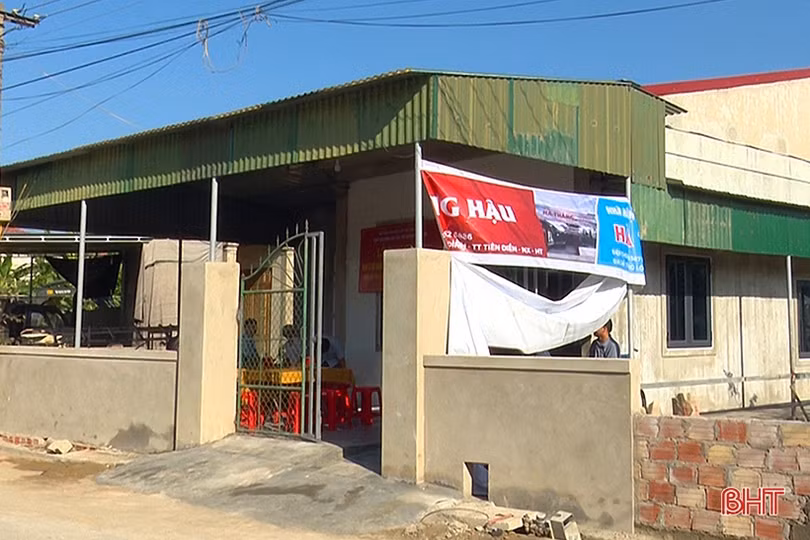 Bàn giao nhà ở kiên cố cho hộ nghèo ở Nghi Xuân