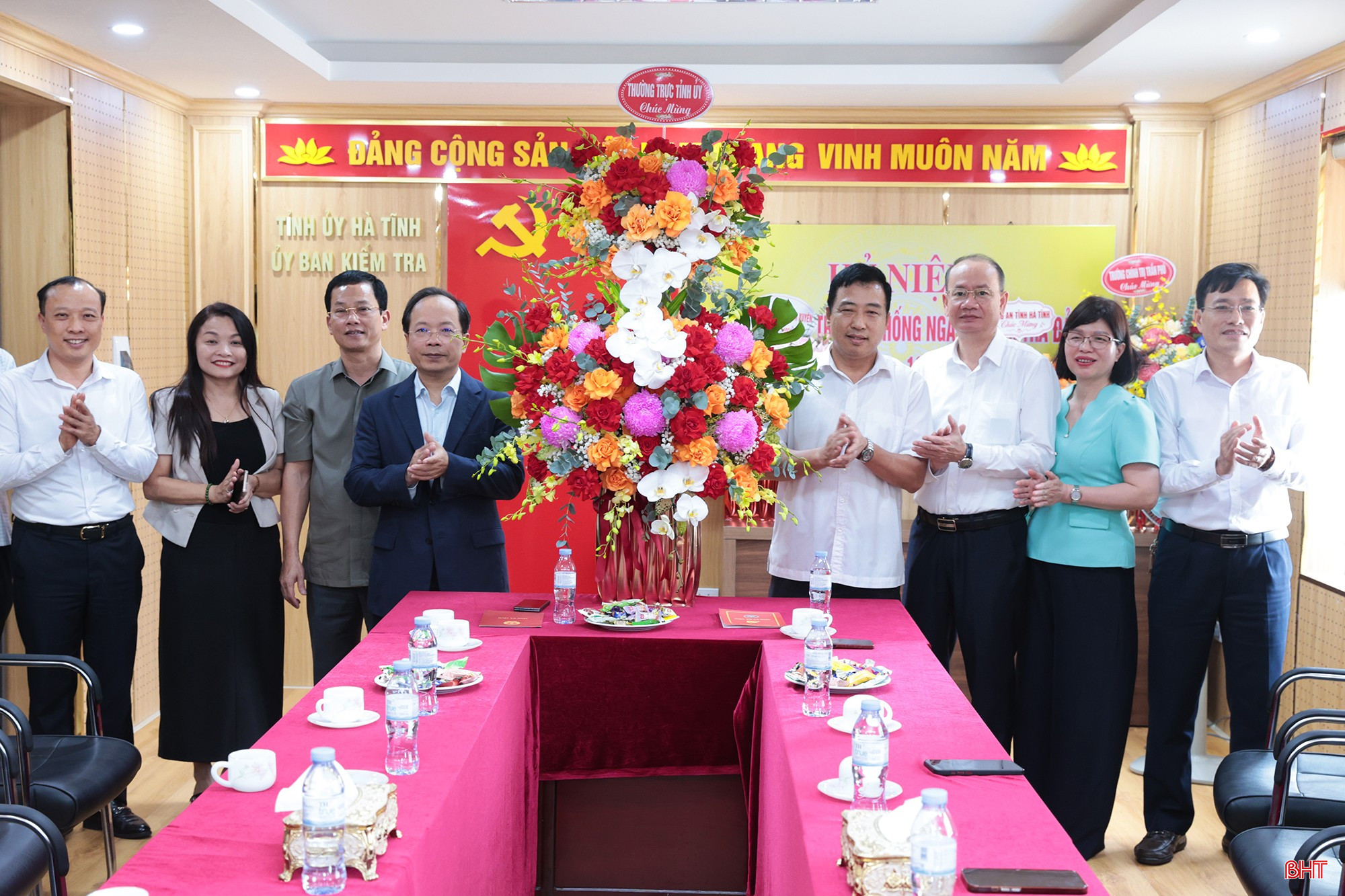 bqbht_br_bi-thu-chuc-mung.jpg