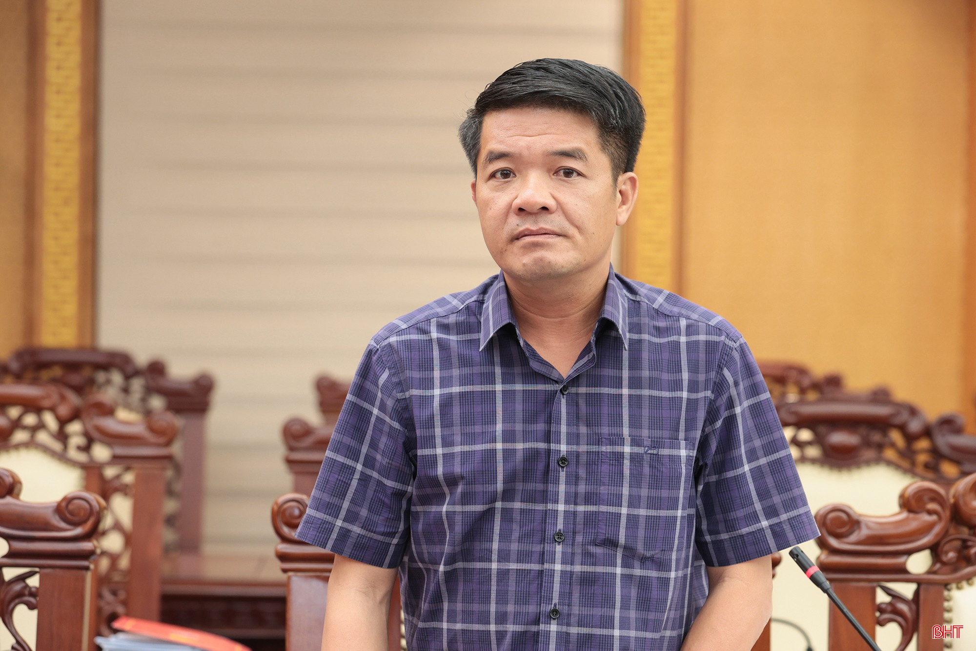 Đồng chí Trần Nhật Tân - Ủy viên BTV Tỉnh ủy, Trưởng ban Nội chính Tỉnh ủy phát biểu tại hội nghị.