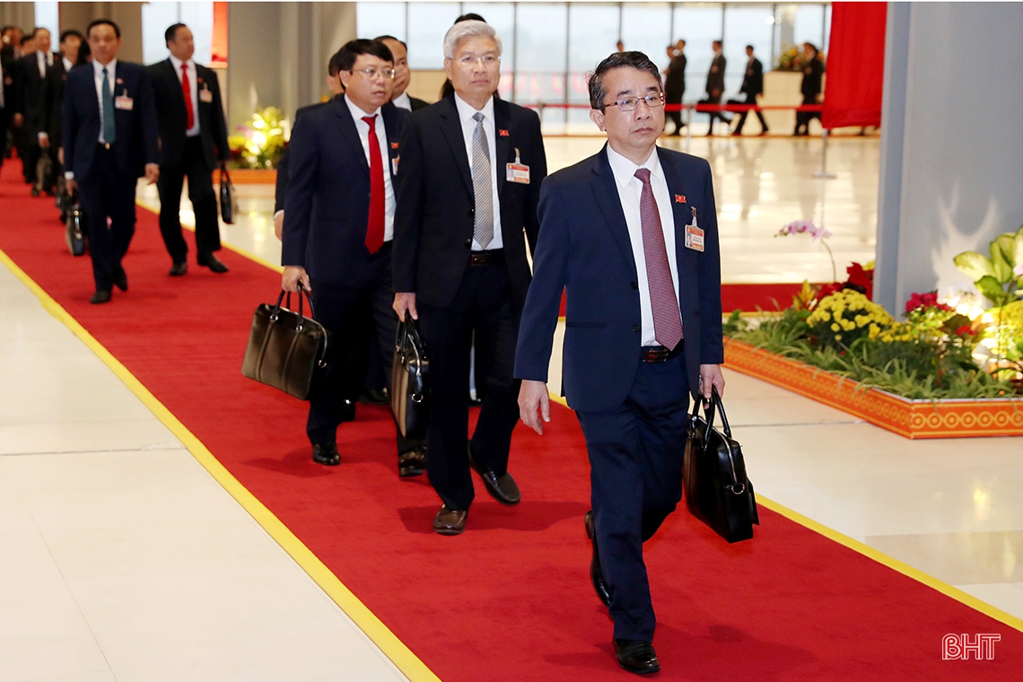 Sáng nay, Đại hội XIII thảo luận Văn kiện tại hội trường