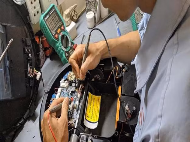 Dịch vụ bảo hành robot hút bụi chất lượng chuyên nghiệp tại nhà