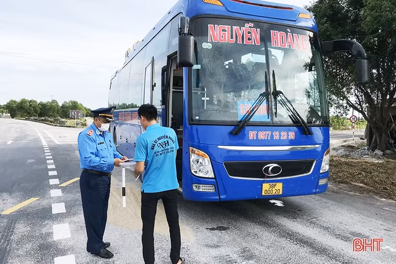 Nhiều tuyến xe khách ở Hà Tĩnh “cháy vé” dịp nghỉ lễ 2/9