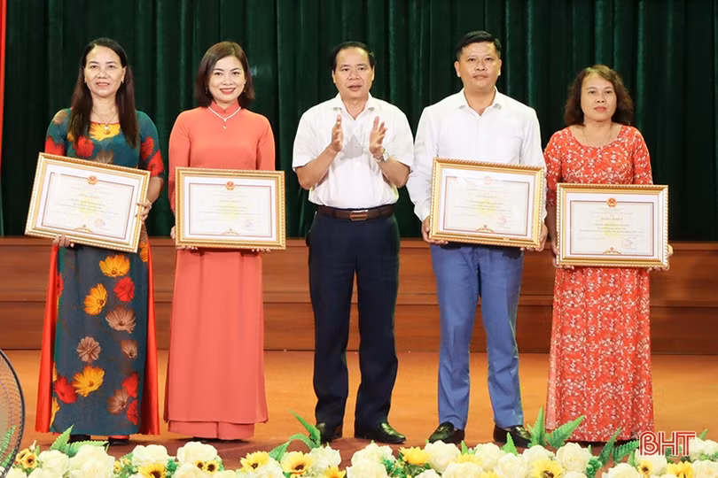 Các địa phương triển khai nhiệm vụ năm học 2022-2023