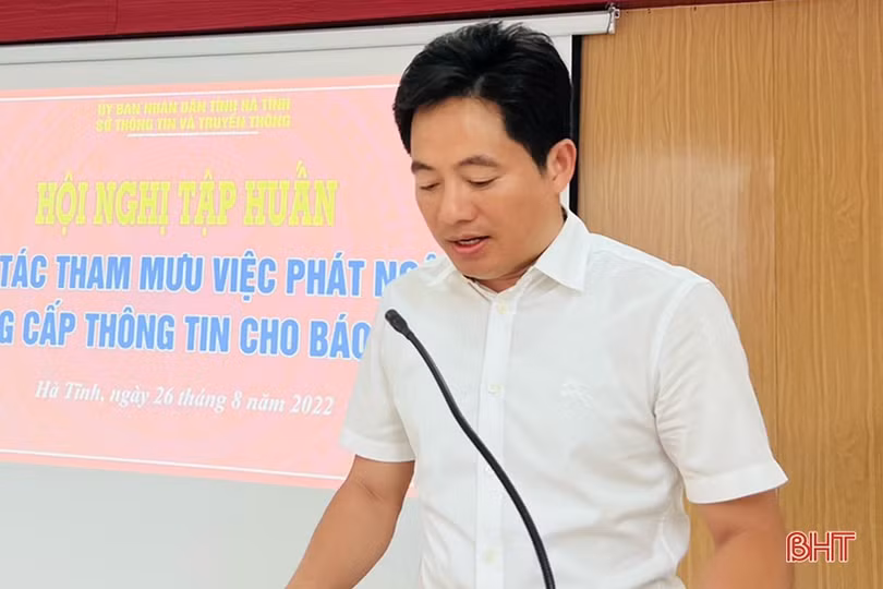 70 cán bộ các sở, ngành ở Hà Tĩnh học kỹ năng phát ngôn, cung cấp thông tin cho báo chí