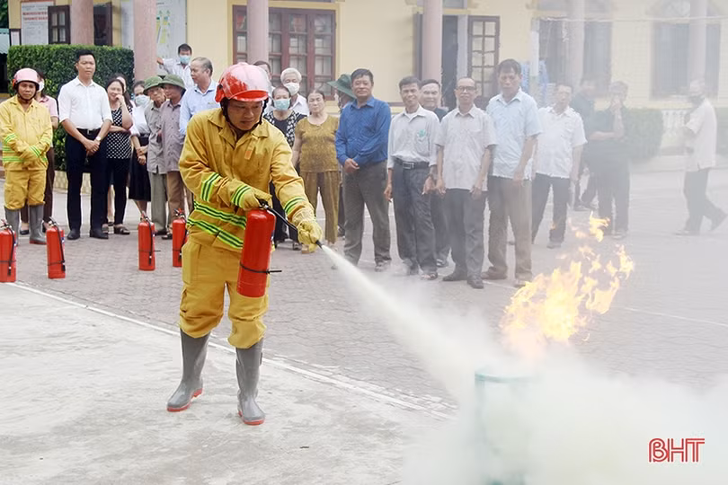 Ra mắt mô hình “Tổ liên gia an toàn phòng cháy chữa cháy” ở Nghi Xuân