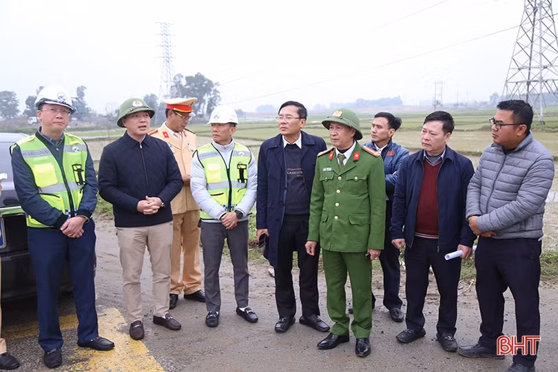 Ban ATGT Hà Tĩnh yêu cầu tăng cường đảm bảo ATGT trên quốc lộ 8