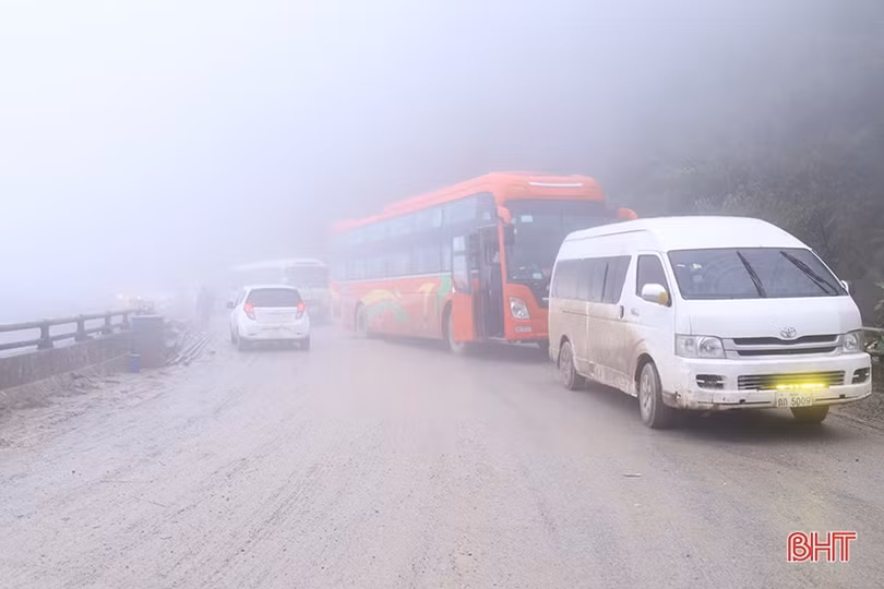 Ban ATGT Hà Tĩnh yêu cầu tăng cường đảm bảo ATGT trên quốc lộ 8