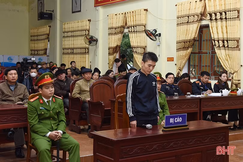 Tàng trữ gần 33 kg pháo, nam thanh niên lĩnh 27 tháng tù