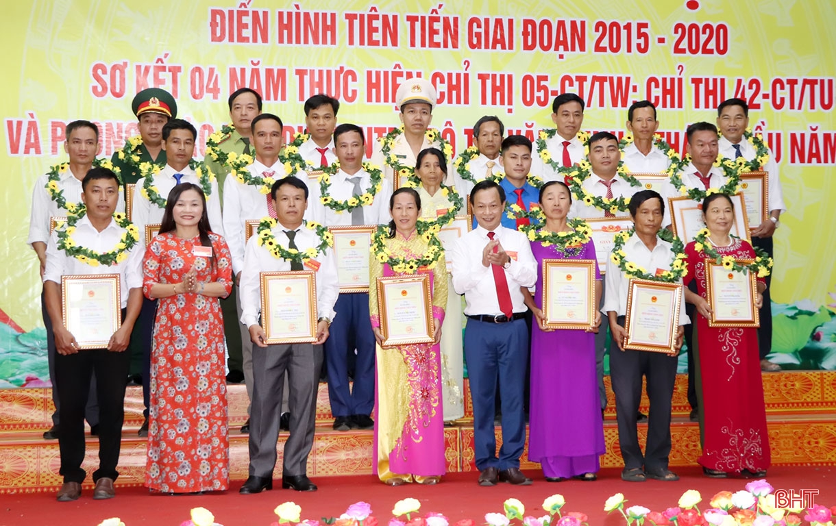 Vũ Quang vững vàng trên hành trình xây dựng huyện nông thôn mới nâng cao